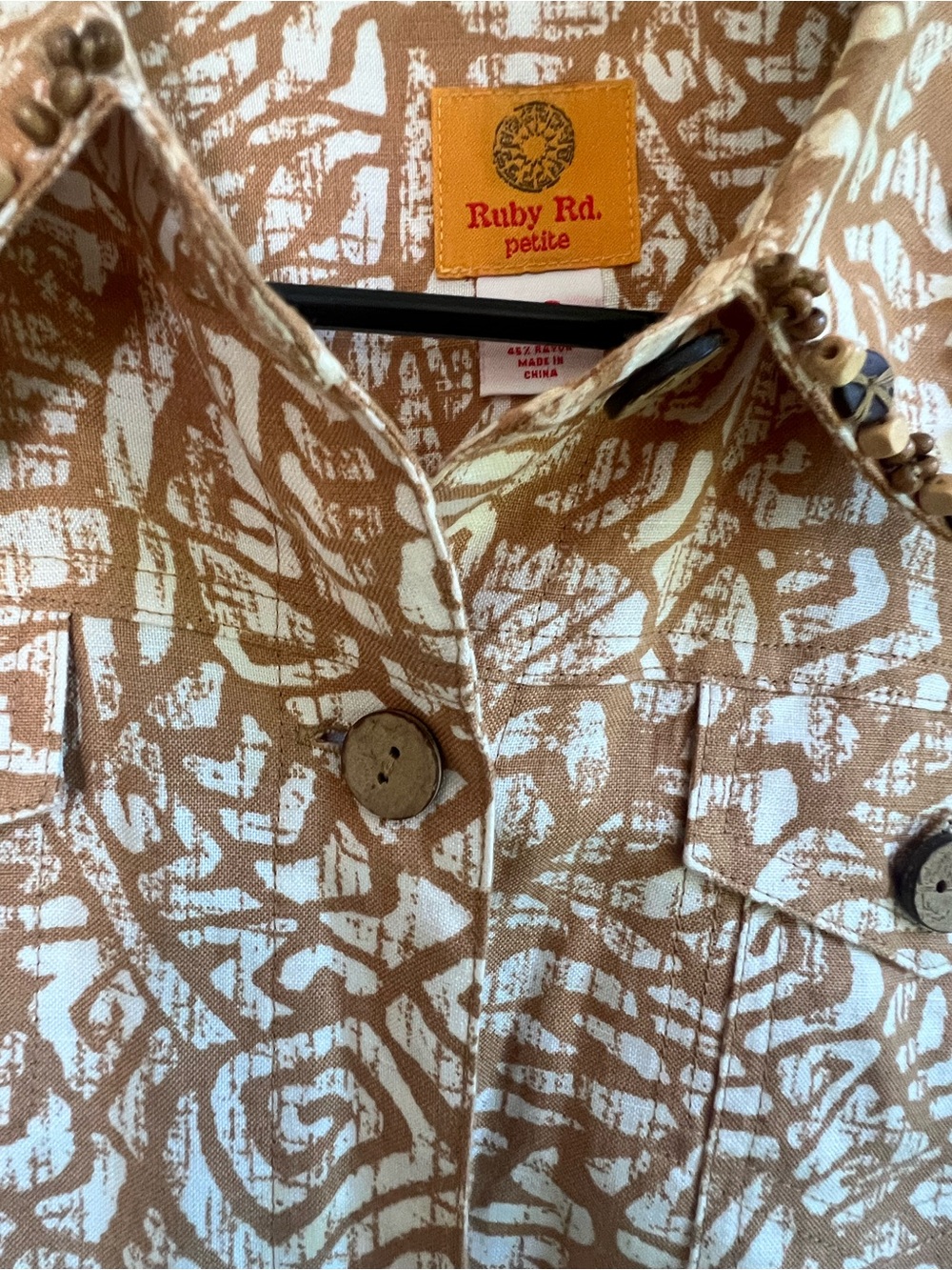 Ruby Rd. Beige & White Geometric Button-Front Shirt Jacket - Picture 3 of 10